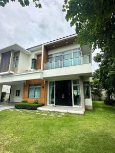 For RentHouseLadkrabang, Suwannaphum Airport : [🔥For rent🔥] 2-storey detached house, Perfect Masterpiece Sukhumvit 77 ** near Lat Krabang, beautiful house, ready to move in