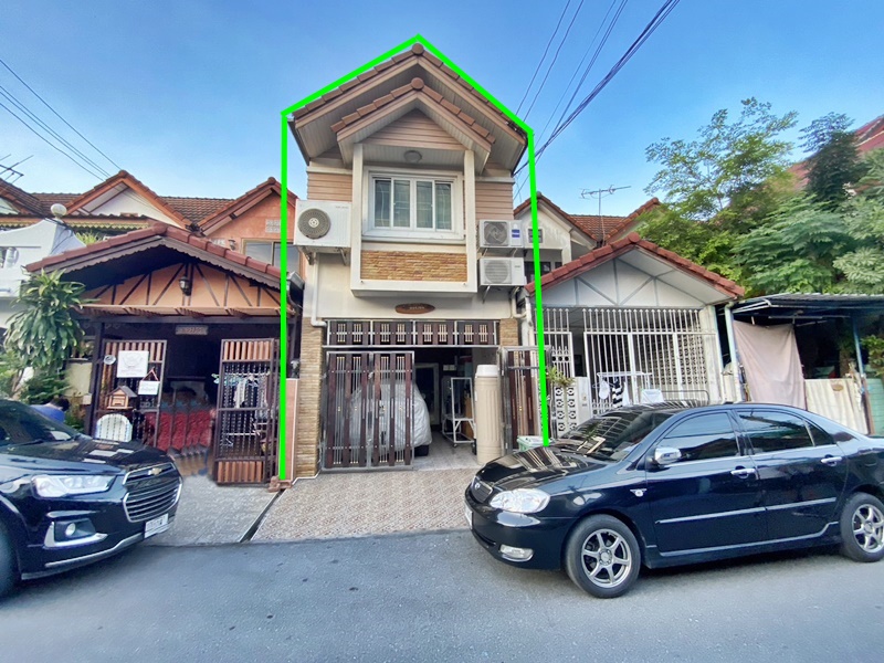 For SaleTownhouseChaengwatana, Muangthong : Urgent sale, townhouse, Chaeng Watthana 6, Ranee Intersection 1-4, newly renovated, beautiful, luxurious, good location, located in the middle of 3 electric train lines.