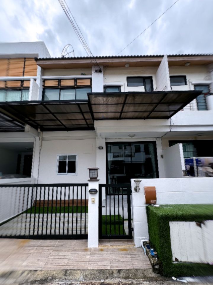 For RentTownhouseEakachai, Bang Bon : For rent: Village, The Proud Village, Ekachai-Rama 2, 4 bedrooms, 2 bathrooms, fully furnished, ready to move in