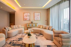 ขายคอนโดวิทยุ ชิดลม หลังสวน : The Residences at Sindhorn Kempinski