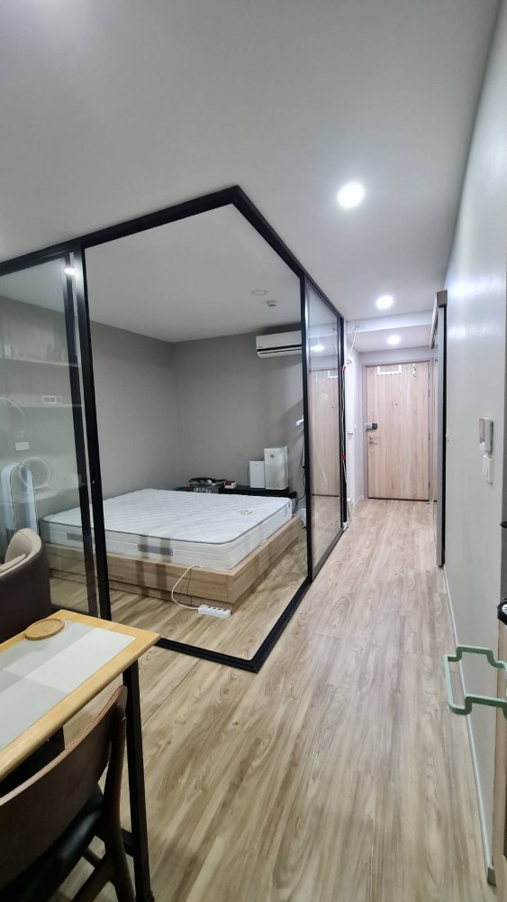 For SaleCondoSathorn, Narathiwat : 📌Blossom Condo @ Sathorn - Charoenrat 850 meters from BTS Surasak Near the expressway📌