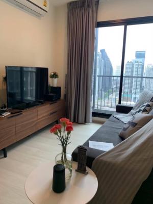 For RentCondoRama9, Petchburi, RCA : Life Asoke For Rent 35,000 / month ✨