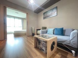 For RentCondoChiang Mai : For rent: The treasure condo, price 11,000 baht.