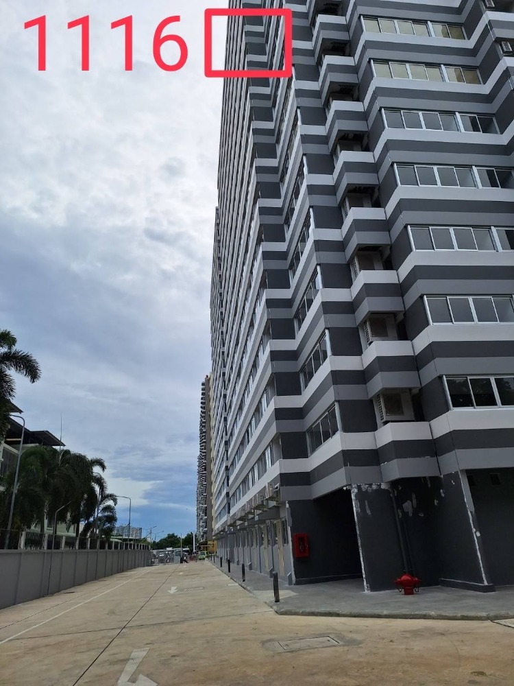 For SaleCondoChaengwatana, Muangthong : Selling down payment Mori Condo Muang Thong Thani, has a parking building, price lower than the project price.