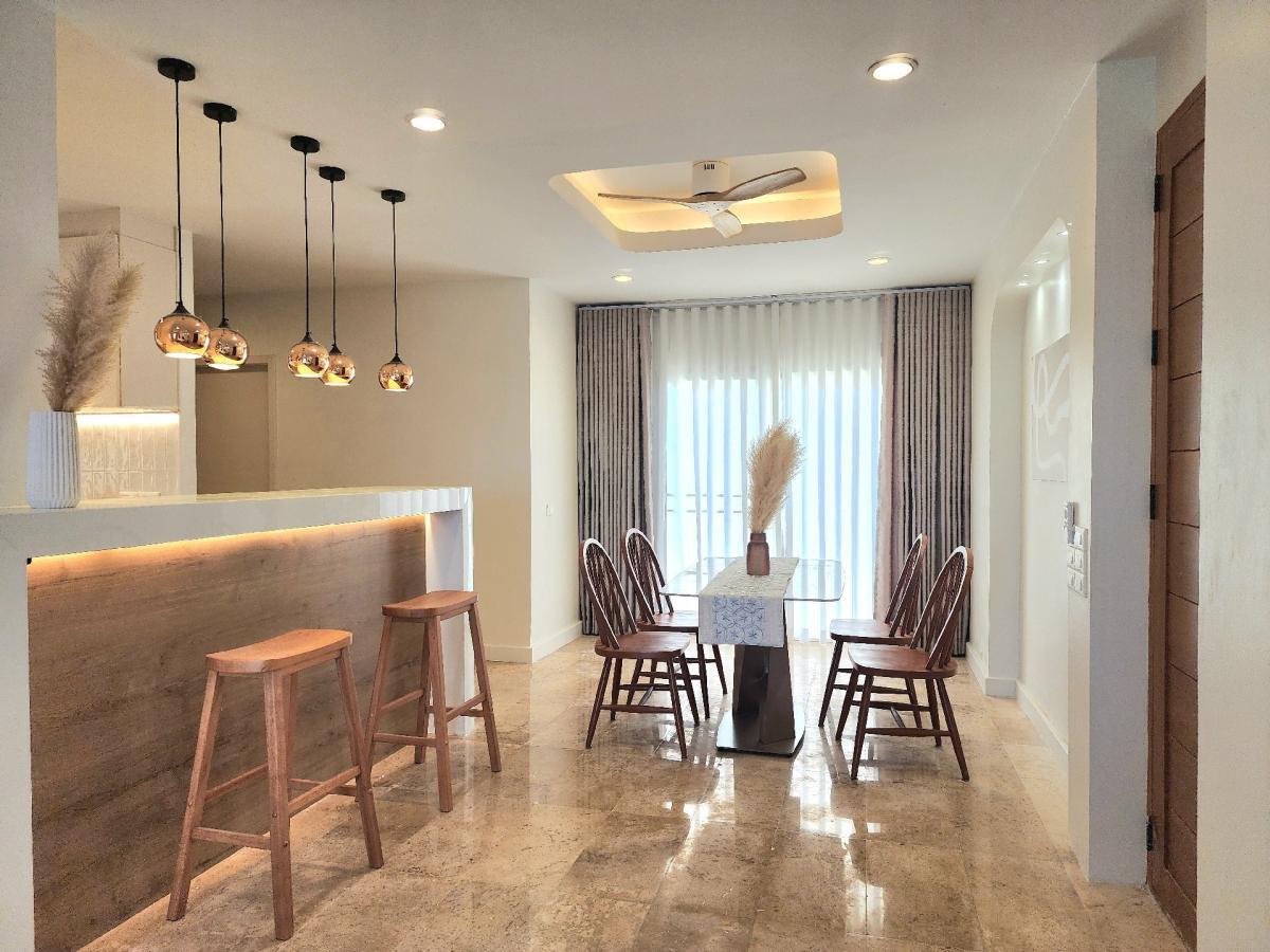 For SaleCondoBangna, Bearing, Lasalle : Condo for sale, Baan Suan Lalana, Suan Luang, 3 bedrooms, 116 sq m, newly decorated throughout the room, for sale with furniture, good location in Suan Luang area, near MRT Sri Udom