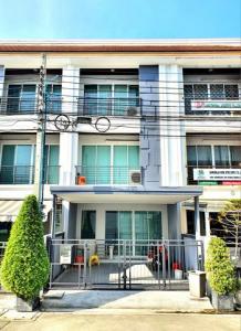 For RentTownhousePattanakan, Srinakarin : Code C6488 Townhome for rent, HomeOffice, 3 floors, Baan Klang Muang S-Sense Srinakarin project