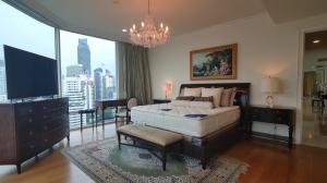 ให้เช่าคอนโด : for rent ROYCE Private Residences (4b4b// 355 sq.m)