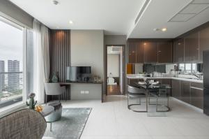 For SaleCondoSathorn, Narathiwat : A Luxury Condominium with Riverside Views for Sale!!