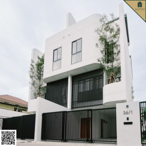 For SaleHouseOnnut, Udomsuk : [For Sale] 3.5-Storey Private Residence, Sukhumvit 101