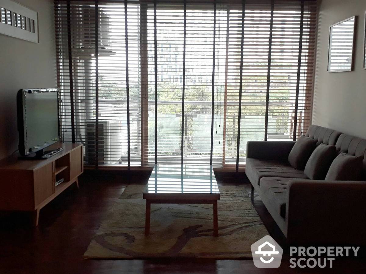 For RentCondoSukhumvit, Asoke, Thonglor : 1-BR Condo at Von Napa Sukhumvit 38 Condominium near BTS Thong Lor