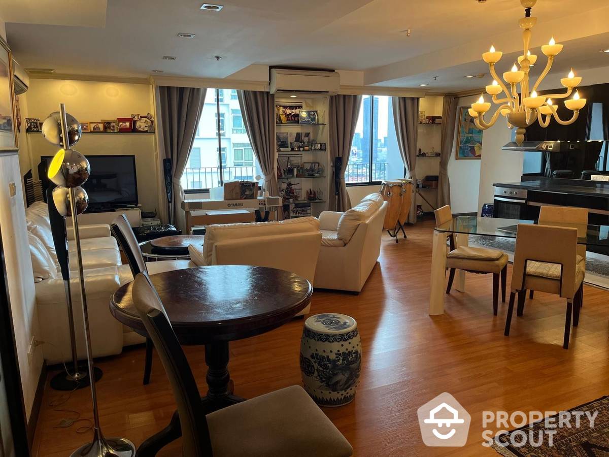 For SaleCondoSukhumvit, Asoke, Thonglor : 2-BR Condo at Icon 3 Condominium close to Thong Lo