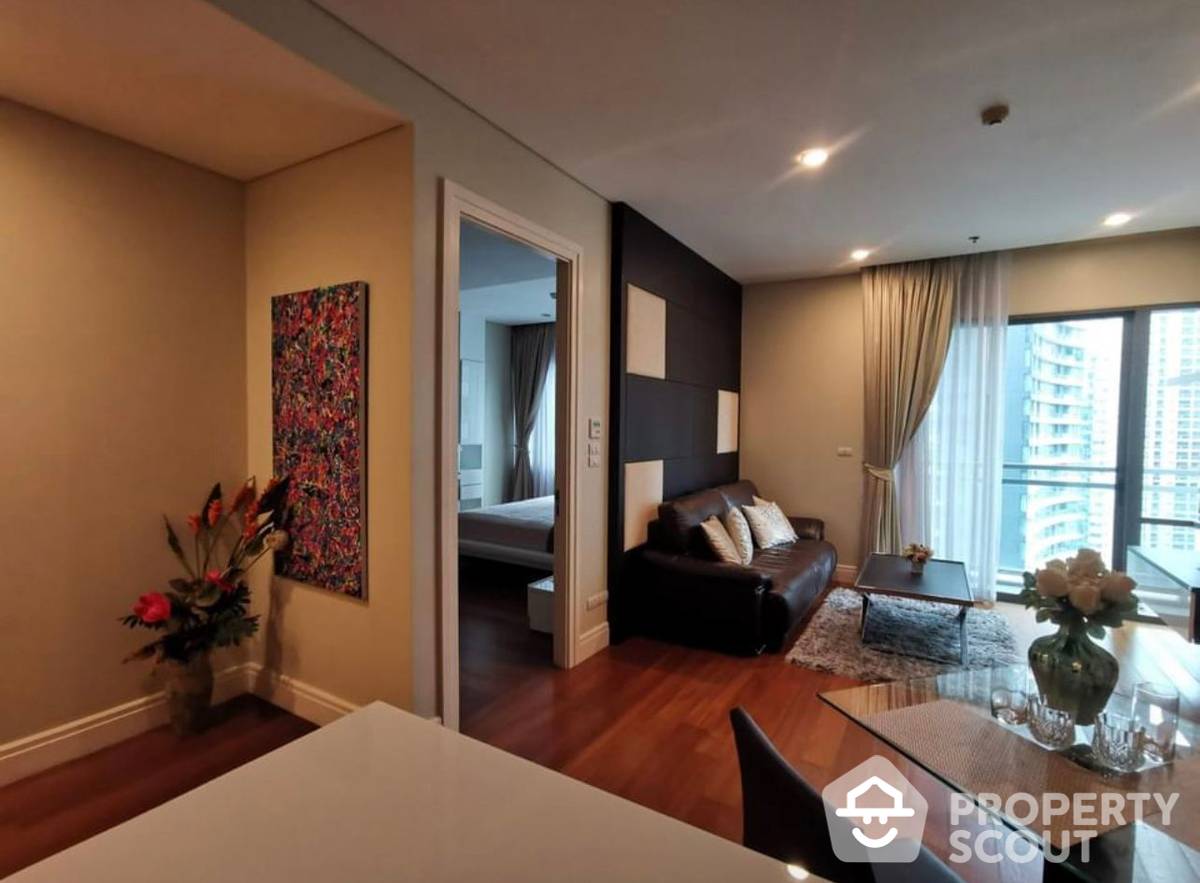 ให้เช่าคอนโด : คอนโด 1 นอน at Bright Sukhumvit 24 Condominium ใกล้ BTS พร้อมพงษ์