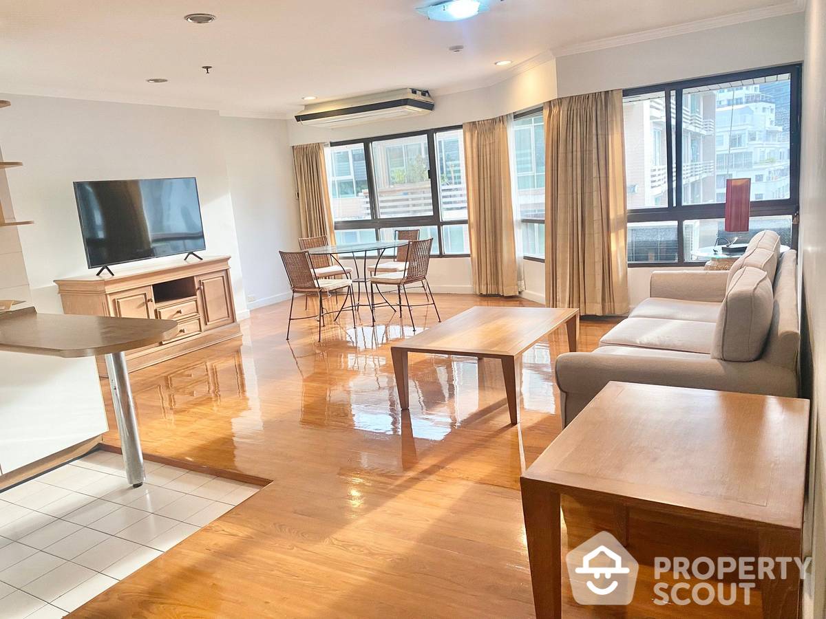 For RentCondoWitthayu, Chidlom, Langsuan, Ploenchit : 2-BR Condo at Baan Ploenchit near BTS Nana