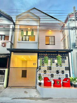 For SaleTownhouseVipawadee, Don Mueang, Lak Si : For sale!! Nordic style townhouse ready to move in, minimalist design 