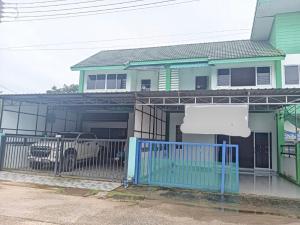 For SaleTownhouseTrat : Townhouse for sale, 2 floors, area 30 sq m, 3 bedrooms, 2 bathrooms, Saen Tung Subdistrict, Khao Saming District, Trat Province