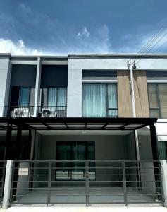 For RentTownhouseBangna, Bearing, Lasalle : 2-storey townhouse with furniture, beautifully decorated, for rent in Bangna-Bangkaew area, near Mega Bangna, only 2.1 km.