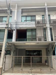 For RentTownhouseSamut Prakan,Samrong : 3-storey townhouse, good location, beautifully decorated, for rent in Bangna-Bangkaew area, near Index Living Mall Bangna