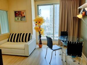 For RentCondoSathorn, Narathiwat : Life at Sathorn 10 / 43.5 sq m, 21st floor *