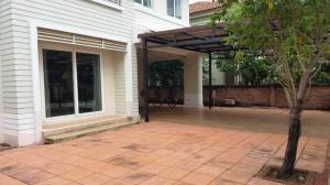 For RentHouseNonthaburi, Bang Yai, Bangbuathong : For rent Casa Ville Village, Ratchaphruek-Rattanathibet 2, area 63 square wah, usable area 190 square meters, 3 bedrooms, 3 bathrooms