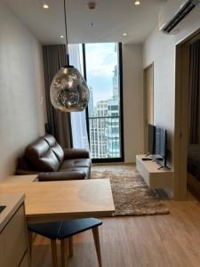 For RentCondoSukhumvit, Asoke, Thonglor : 🔥Urgent for rent 🔥 Condo Noble state 39 (Noble State Sukhumvit 39), 1 bedroom, size 30 sq m, 35th floor, beautiful view, near BTS and Emsphere department store, very cheap price.