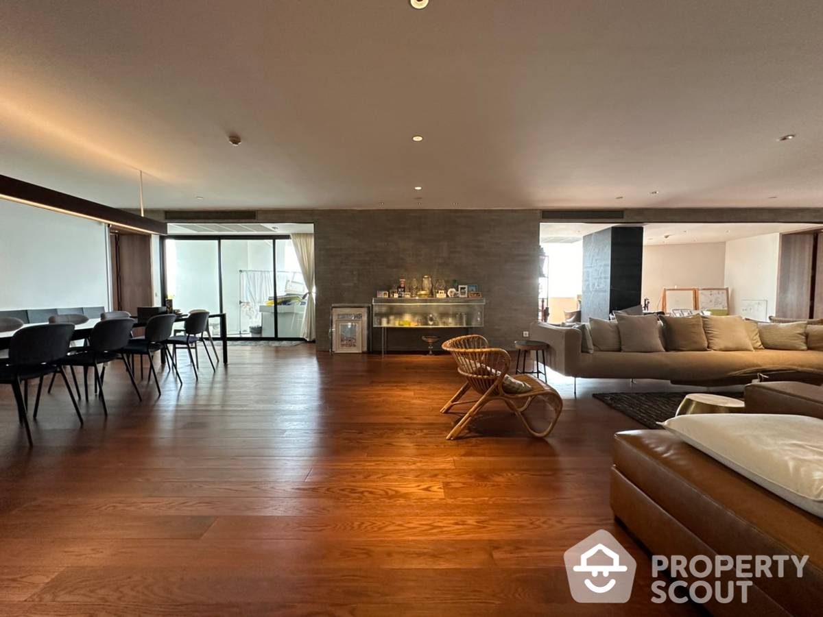 For SaleCondoSukhumvit, Asoke, Thonglor : 3-BR Condo at Fifty Fifth Tower Thonglor near BTS Thong Lor