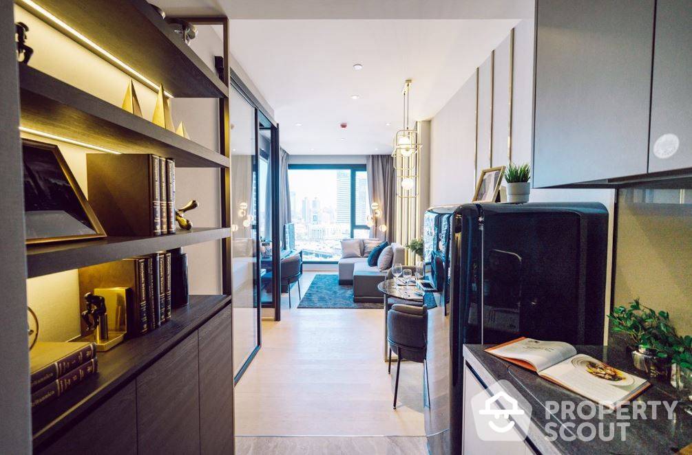 For SaleCondoRama9, Petchburi, RCA : 2-BR Condo at Ashton Asoke - Rama 9 near MRT Phra Ram 9