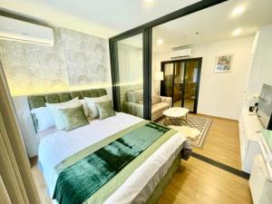 For RentCondoLadprao, Central Ladprao : 🌟🌸FOR RENT>> The Line Vibe>> 5th floor, size 33 sq m., overlooking the 8 rai garden, full garden view, fully furnished, near BTS Ha Yaek Lat Phrao #LV-MO767