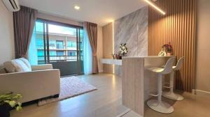 For SaleCondoRatchadapisek, Huaikwang, Suttisan : ✨️Beautiful room ✨️Corner room ✨️Swimming pool view, very luxurious, ready to move in