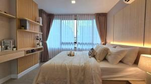 For SaleCondoRatchadapisek, Huaikwang, Suttisan : ✨️Beautiful, luxurious room, arranged for those who love luxury✨️ Ready to move in, very close to MRT Huai Khwang - Sutthisan, full-time employees, have salary slips, can easily apply for a loan