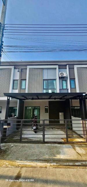 For RentTownhousePathum Thani,Rangsit, Thammasat : Townhouse for rent, 2 floors, Grand Pleno Phahon Yothin-Vibhavadi project, good location, near Future Park Rangsit