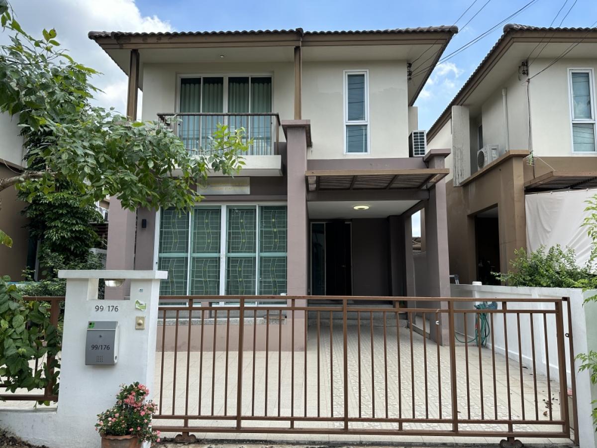 For SaleHousePathum Thani,Rangsit, Thammasat : House for sale, Villa Barani Village, Rangsit Khlong Sam, 3 bedrooms, 3 bathrooms, 2 kitchens, parking for 2 cars, 41 sq m. **For inquiries about the house, please contact via Line. I am not available to answer the phone. 🙏❤️Line: UPBEAU