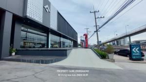 For RentShowroomMahachai Samut Sakhon : For rent + transfer, car showroom with car service center, prime location on Rama 2-Mahachai Road, near Talay Thai Market, with offices, meeting rooms, executive rooms, customer service department, and a full range of lounges.