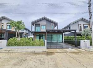 For RentHousePathum Thani,Rangsit, Thammasat : Single house for rent on Ratchaphruek Road-346, fully furnished, ready to move in, near Sarasas Witaed Ratchaphruek School, DBS International School, SISB International School, Nonthaburi