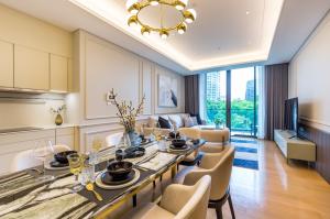 For SaleCondoWitthayu, Chidlom, Langsuan, Ploenchit : Baan Sindhorn, good location, in the heart of Sukhumvit, beautifully decorated, fully furnished, ready to move in