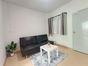 For SaleCondoNawamin, Ramindra : For sale, Eua Athon Khubon, 1 bedroom/1 bathroom/1 kitchen, fully furnished, ready to move in, very beautiful, number 3, 4th floor