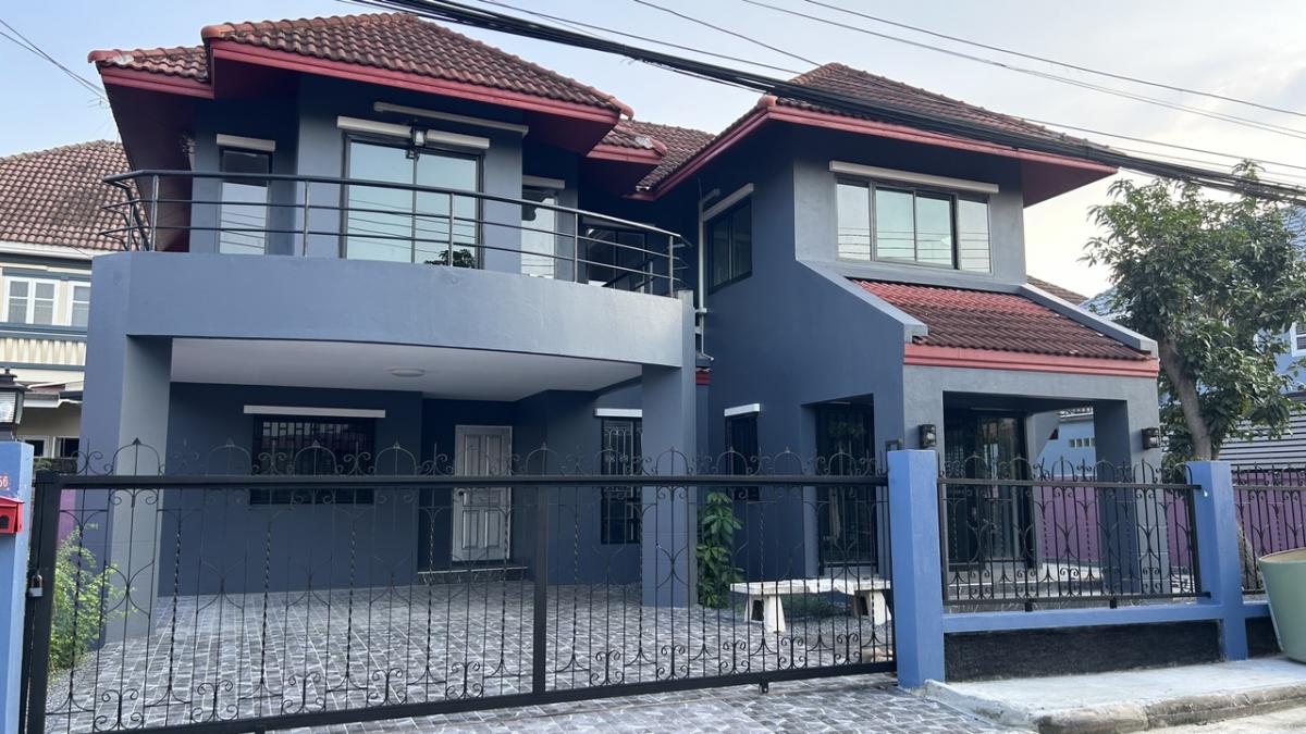 For RentHousePathum Thani,Rangsit, Thammasat : For rent 25,000 / month (including common fees) Single house, newly painted throughout, area 82 sq m.