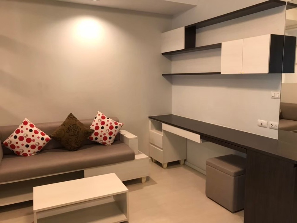 For SaleCondoOnnut, Udomsuk : ✨️Selling the log3 Sukhumvit 101/1, size 29 sq m, studio room, 1 bathroom, Building B, 5th floor, city view 🪧Price 1,040,000baht🏷