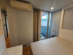 ให้เช่าคอนโดสีลม ศาลาแดง บางรัก : (for rent) Quad Silom ใกล้รถไฟฟ้า BTS ช่องนนทรี