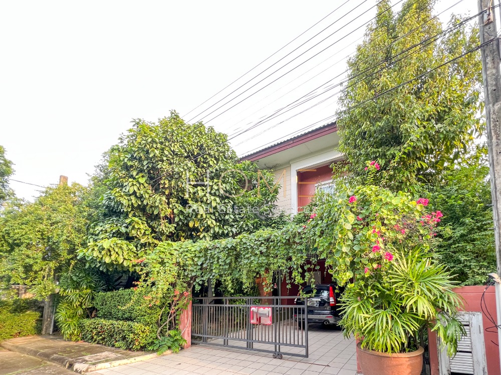 For SaleHouseNawamin, Ramindra : Detached House Rasa Park Lane Watcharaphol / 3 Bedrooms (FOR SALE), Rasa Park Lane Watcharaphol / Detached House 3 Bedrooms (FOR SALE) FEW065