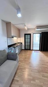 For RentCondoRatchathewi,Phayathai : For rent 2 bedrooms near Pratunam, good price! Pratunam Prestige (BTS Ratchathewi)