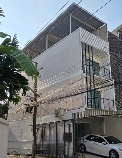 For RentTownhouseOnnut, Udomsuk : Newly Renovated Townhouse: near BTS