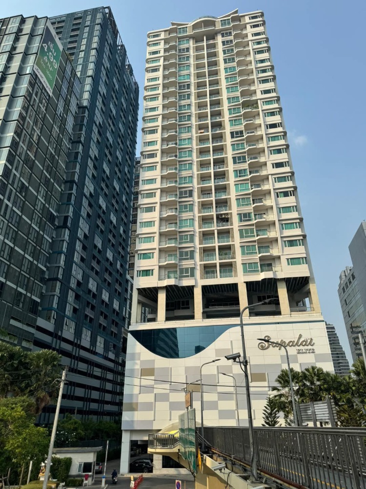 For SaleCondoRatchathewi,Phayathai : Luxury Condo For Sale near BTS Payathai