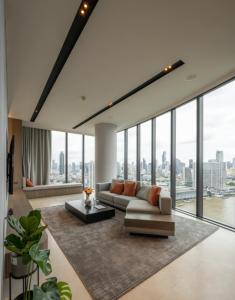 For RentCondoWongwianyai, Charoennakor : FOR RENT **Banyan Tree Residences Riverside Bangkok** VERY RARE ITEM 200,000 THB/Month