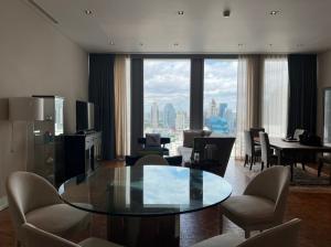 ให้เช่าคอนโดสาทร นราธิวาส : LTHC11057-The Rizt Carlton Condo FOR RENT 3beds 4baths Size 210.9 sqm. Near BTS Chong Nonsi Station ONLY 250k/month