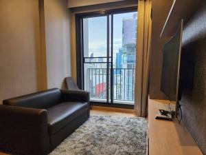 For RentCondoSukhumvit, Asoke, Thonglor : 📢👇Grab or gone!!!Petfriendly in Thonglor near Donki mall, very good price, fully furnished