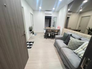 For RentCondoPinklao, Charansanitwong : Beautiful room for rent, Supalai City Resort, Charan 91, opposite Yanhee Hospital, near Bang O BTS station