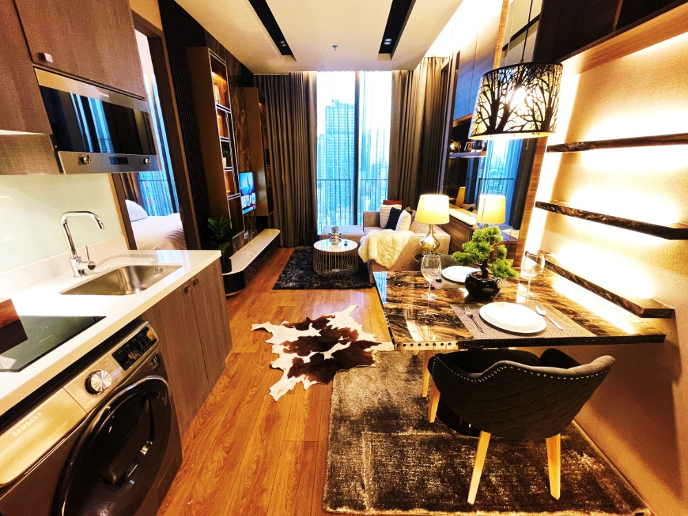 For RentCondoSukhumvit, Asoke, Thonglor : Condo for rent Noble B 33 35 sq m. near BTS Phrom Phong