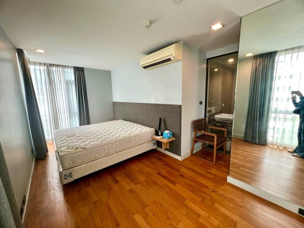 For RentCondoSilom, Saladaeng, Bangrak : Condo for urgent rent: Quad Silom (Quad Silom)