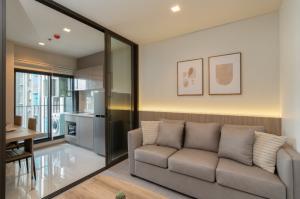 For RentCondoRama9, Petchburi, RCA : Life Asoke Rama9 ready to move in beautiful unit for rent