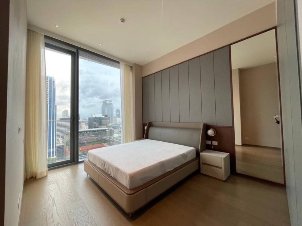 For RentCondoWitthayu, Chidlom, Langsuan, Ploenchit : ☆Luxury Condo☆ 3 Bedrooms near BTS Chidlom